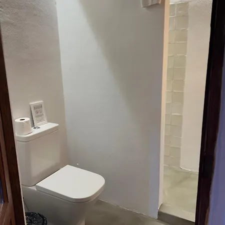 La Paredita Casa Abona El Tanque