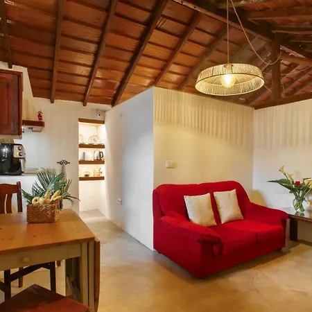 Сasa de vacaciones La Paredita Casa Abona *